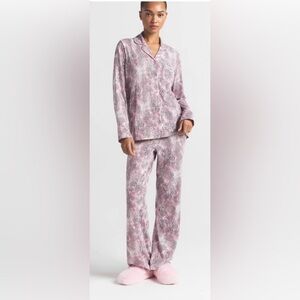 SKIMS Pink Patterned Pajama Set. S-L
